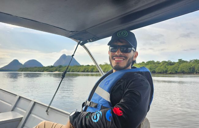 Lancha Cerros de Mavicure